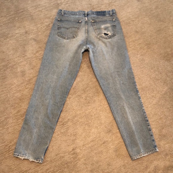 Perfect Vintage Levi’s 501 Jeans - Picture 6 of 8